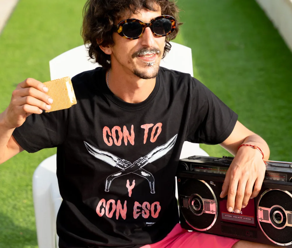 Camiseta Unisex Con to y con eso